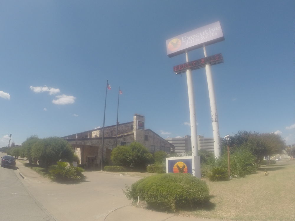 Executive Inn And Suites Waco Exterior photo